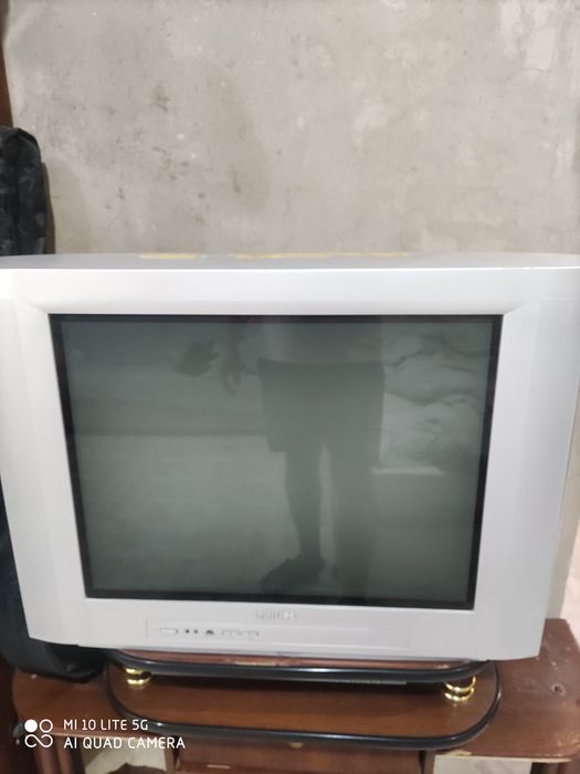 Телевизор PHILIPS