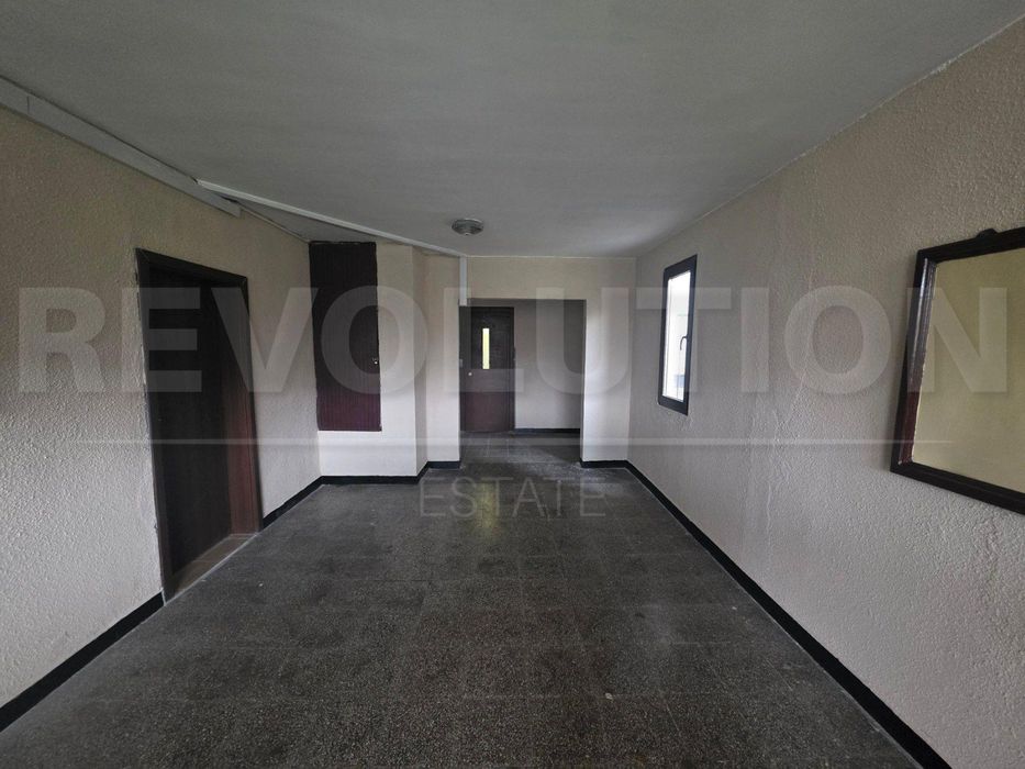 Продава се Двустаен апартамент в София, Орландовци - 62 кв.м за 1936 €/кв.м - Снимка #14