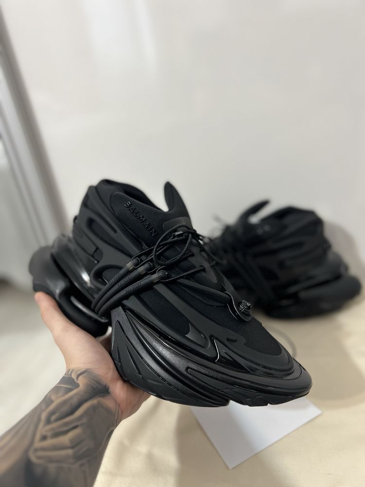 Adidasi Balmain unicorn 40 41 42 43 negru calitate premium