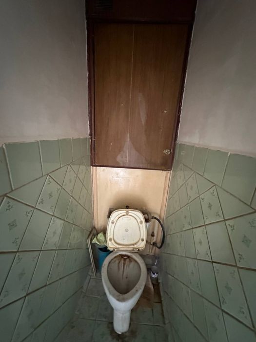 Продается 3-комнатная квартира (Без ремонта) Массив Сергели-4