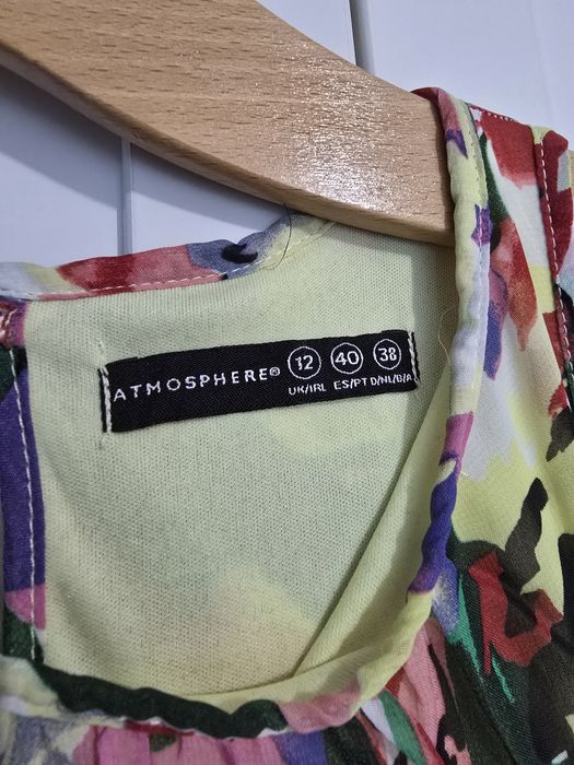 Дамски рокли на символични цени