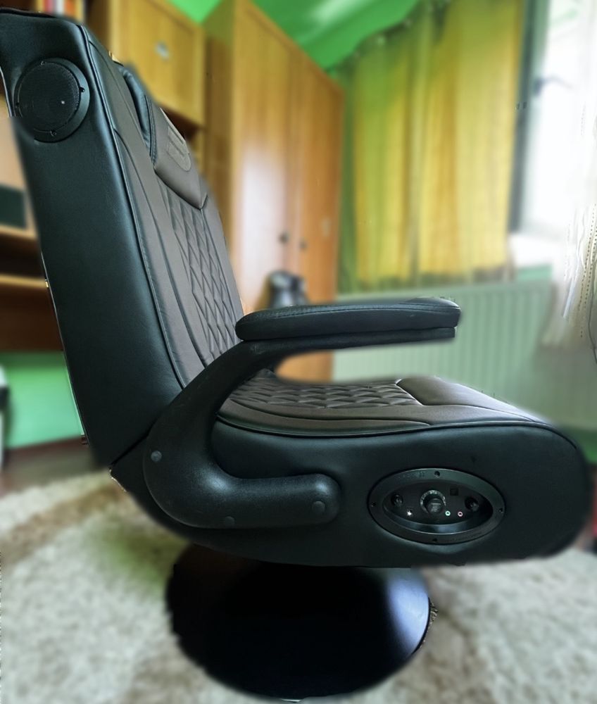 Scaun Gaming.