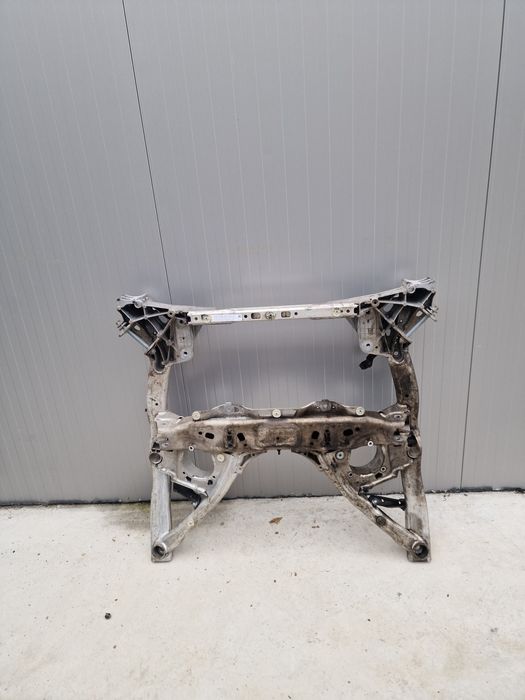 Cadru motor bmw seria g30 g31 g11 g12 g14 g15 g16 tracțiune spate