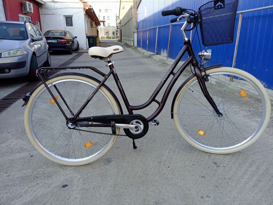 Vând bicicleta Pegasus din aluminiu pentru damă