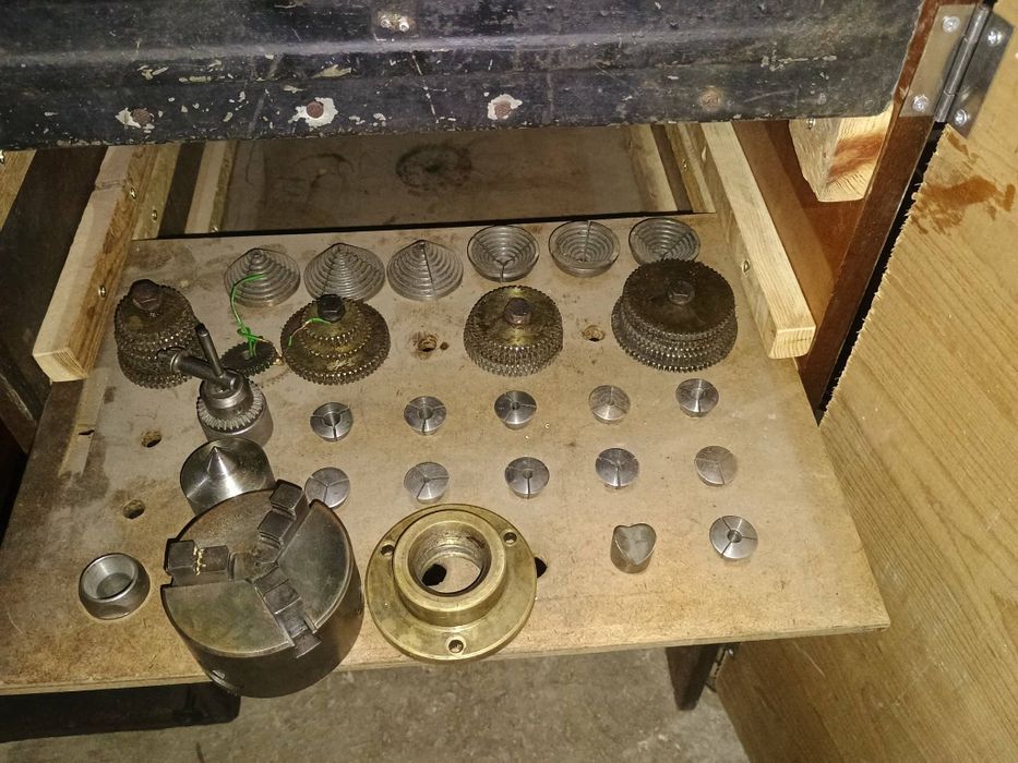 Продавам Струг TOS MN80