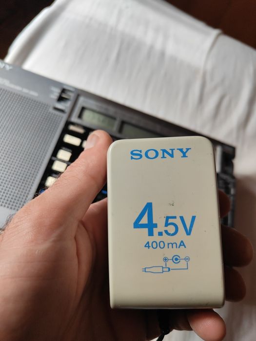 Radio Sony. Legendar.