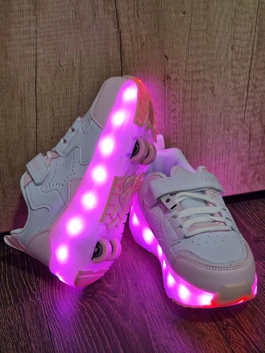 Role adidasi ( role detasabile)