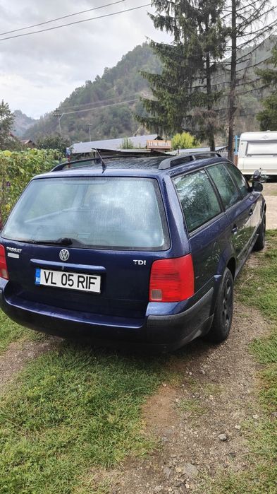 Vw passat albastru