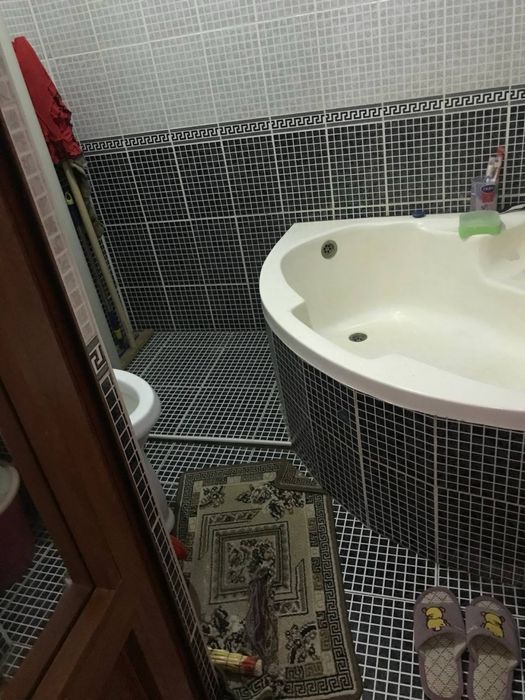 Продам квартиру в Джиззах 2х