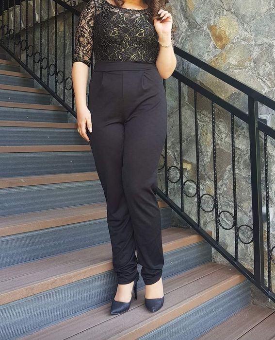 Salopetă negru cu auriu