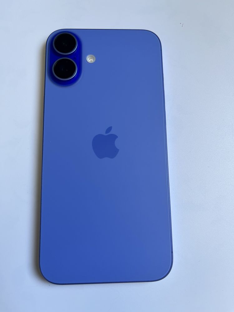 Iphone 16Plus 256gb с гаранция
