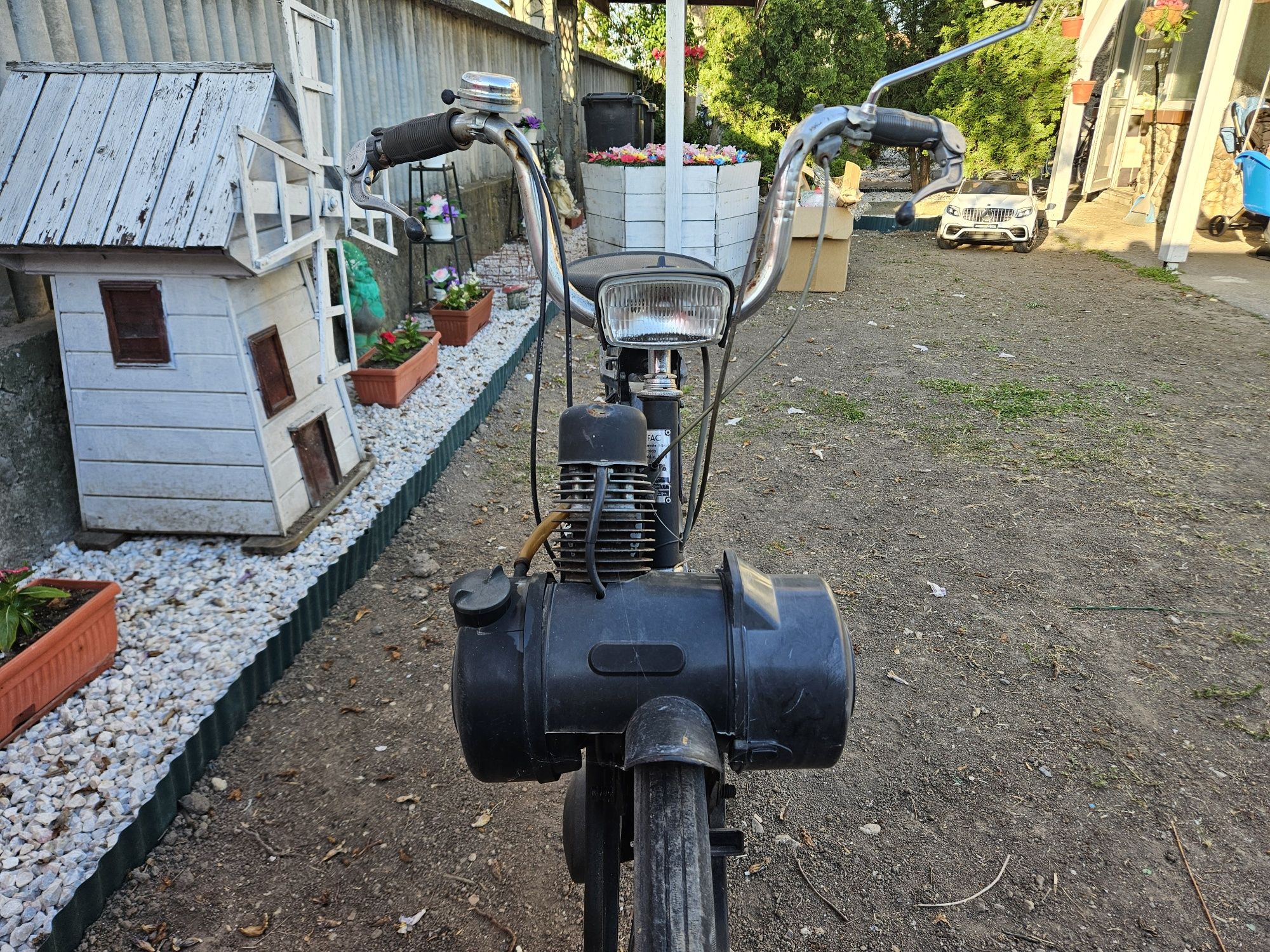 Velosolex 3800 с документи в напълно оригинално състояние