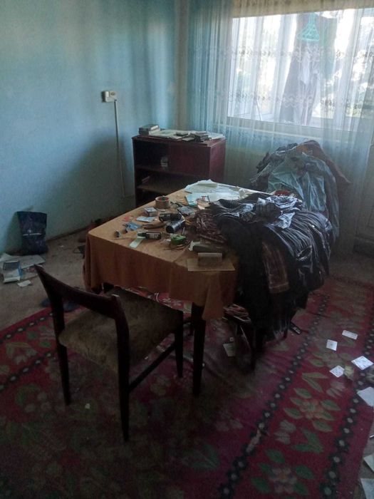 Curatenie la curte , eliberare terenuri, locuite, mobile veche , moloz