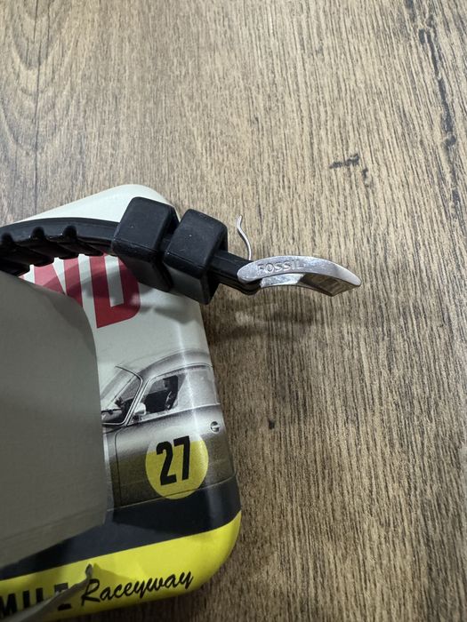 Часовник Fossil.