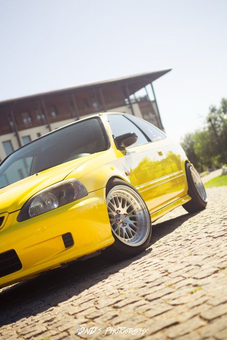 Honda civic 1.4 is 1999
