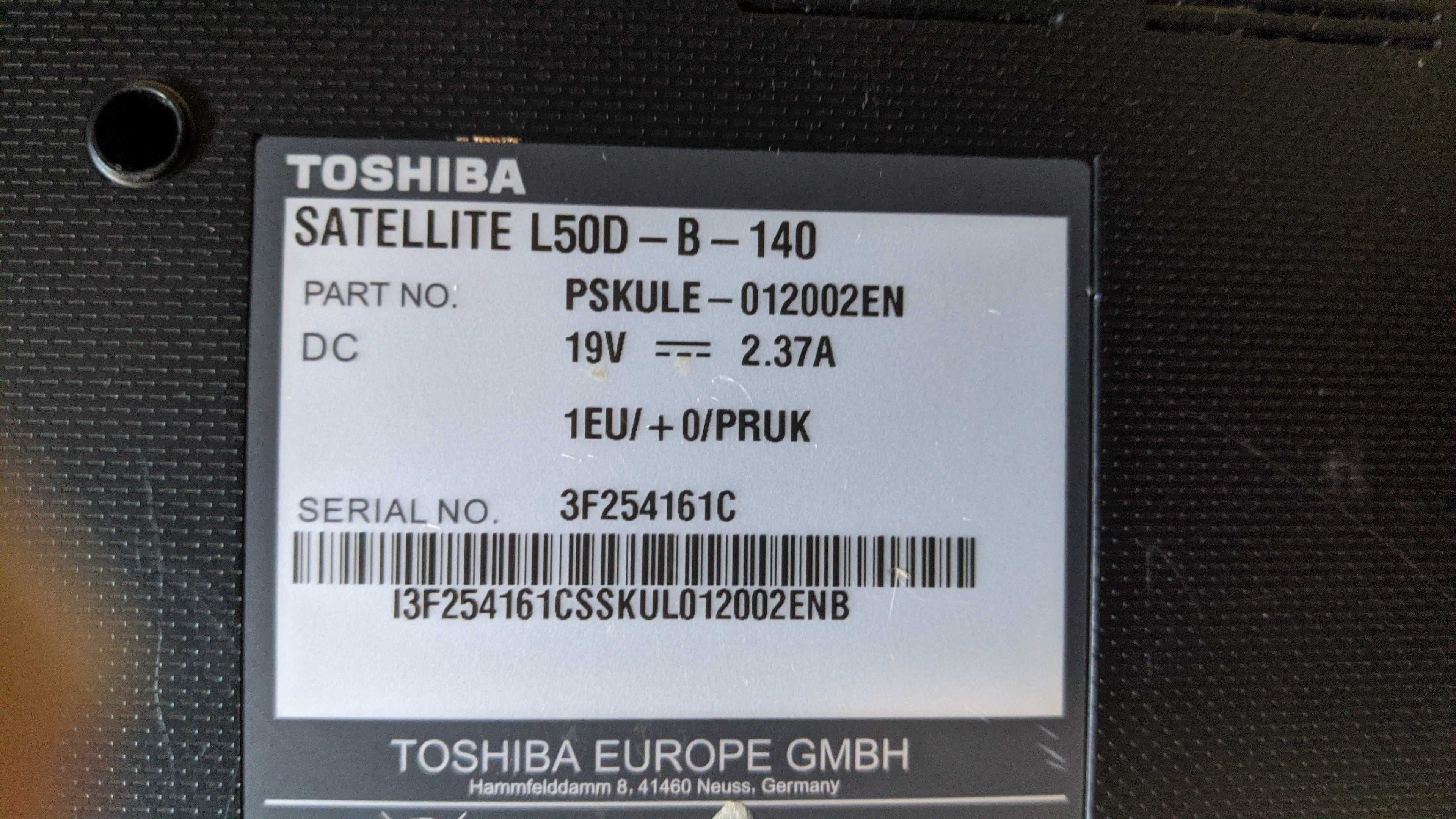 Dezmembrez laptop Toshiba Satellite L50D-B