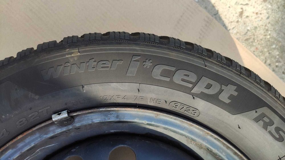 Anvelope iarna hankook Winter i*cept RS3 185 60 r14 2023 cu jante oțel
