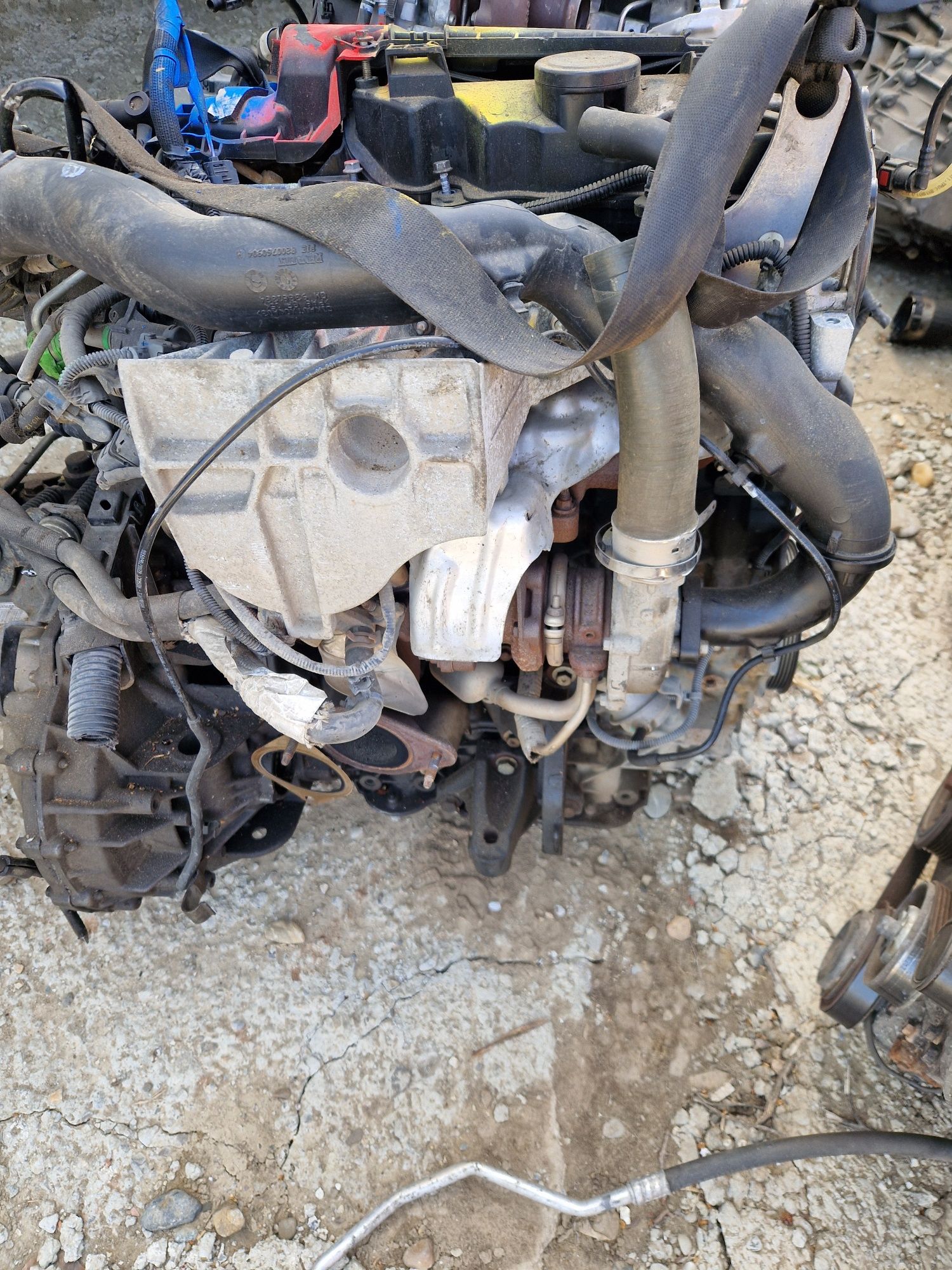 Motor Renault Trafic 2.0 D 2012