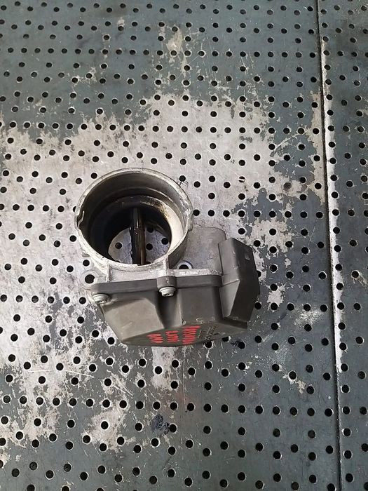 Clapeta acceleratie 2.0 tdi vw passat b6 3c 03g128063a a2c53085612