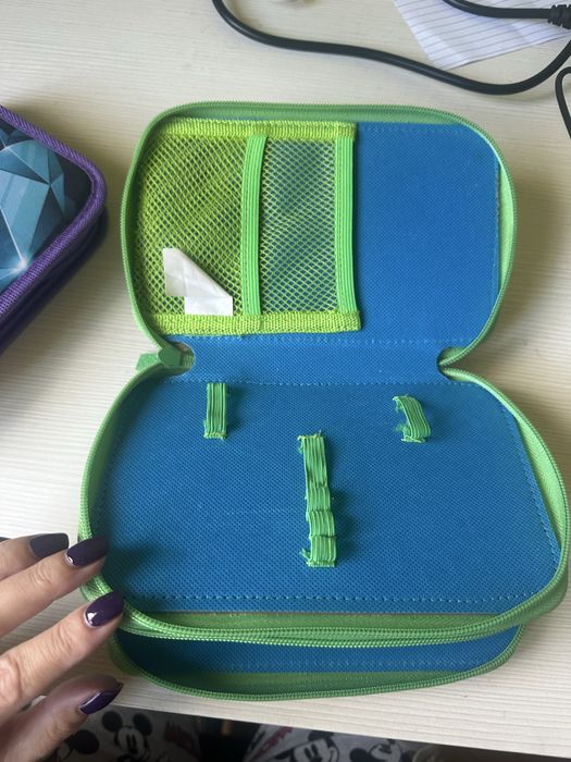 Ученически несесери