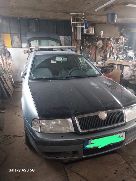 Dezmembrez Skoda Octavia 1