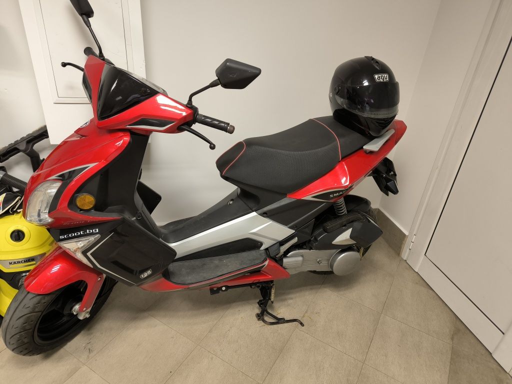 Скутер Qingqi 125 кубика