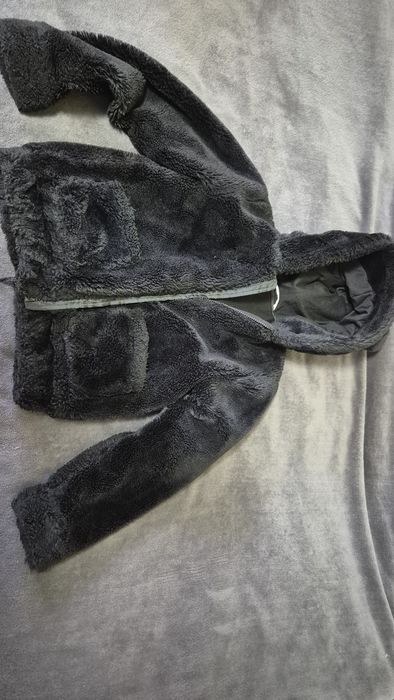 Детска пухенка на H&M с подарък елече