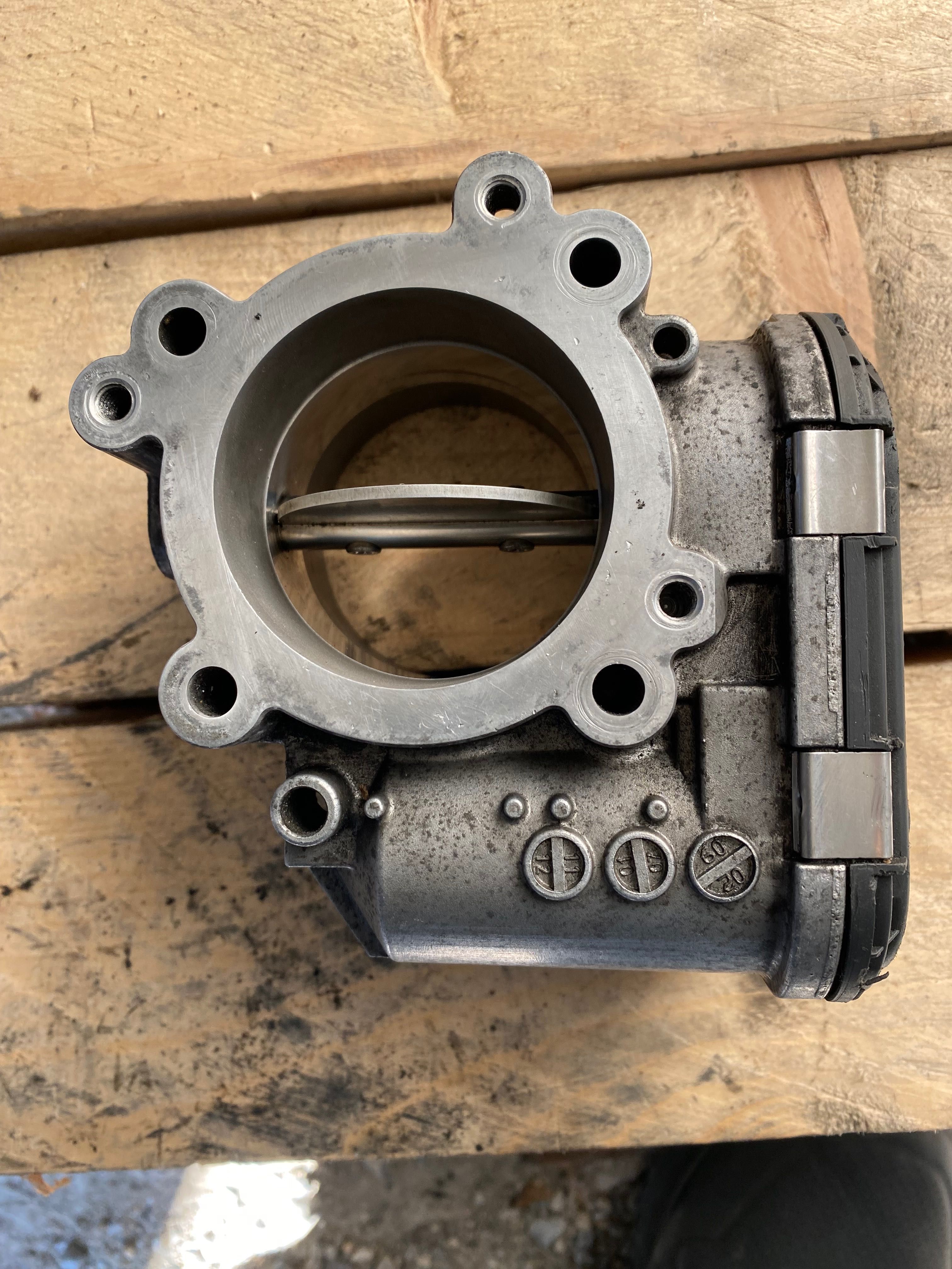 Дроселова клапа Mercedes / Chrysler CRD