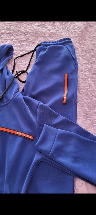 Много удобен екип