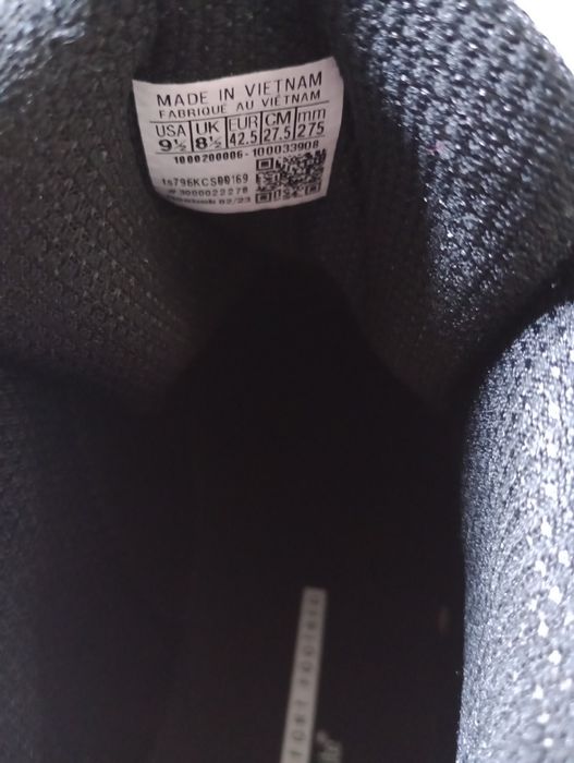 Papuci Reebok noi