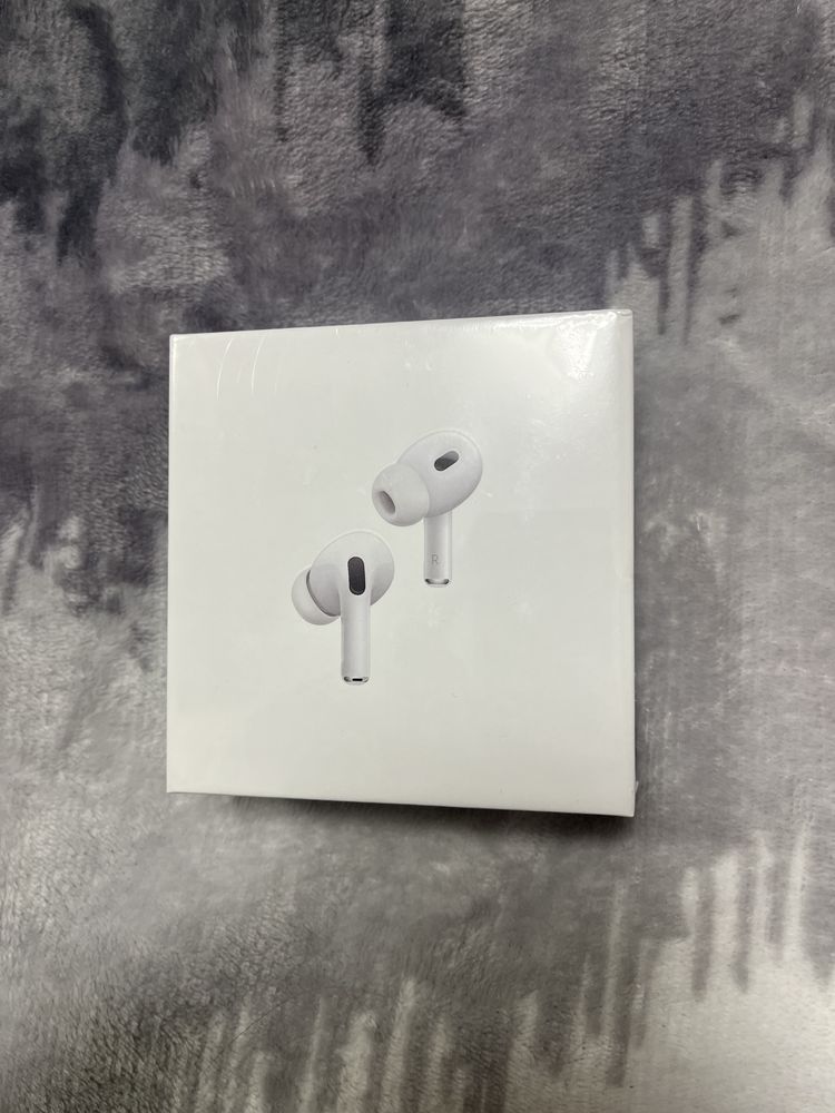 AirPods Pro 2.