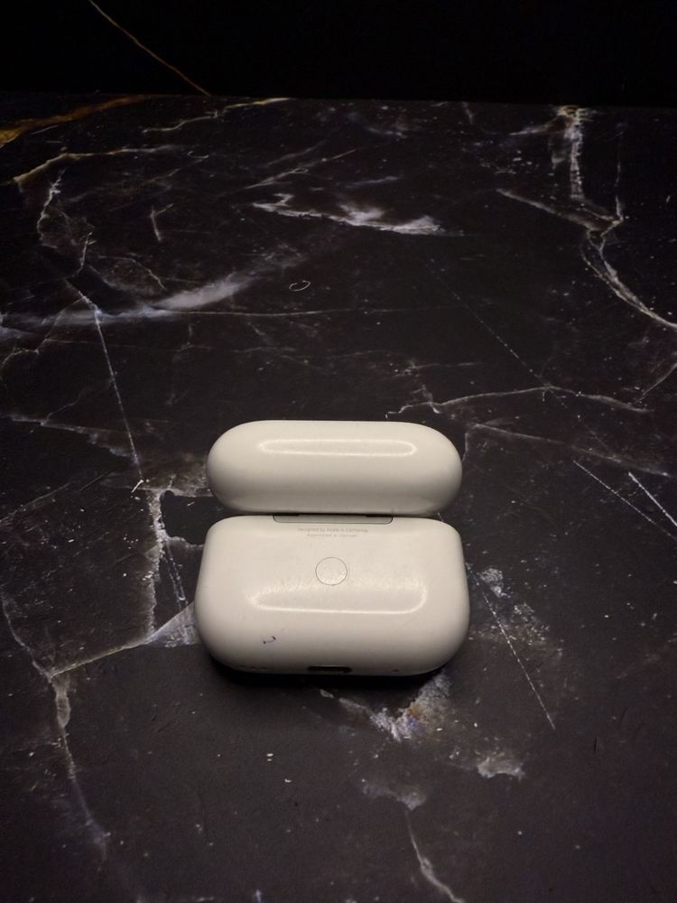 Apple AirPods Pro 2