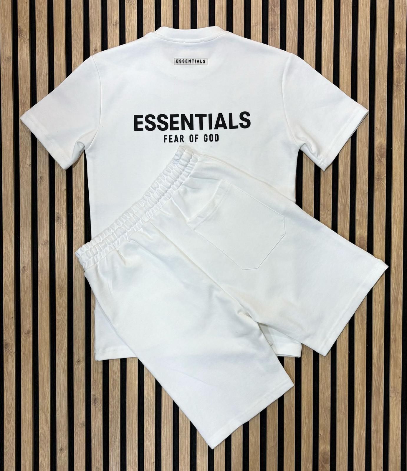 Compleu essentials