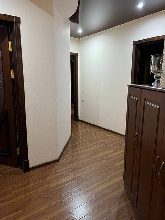 3-комнатная квартира (98 м²) в новостройке на ул. Нукус...