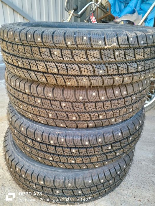 Продажа резина зимние шипованые новые