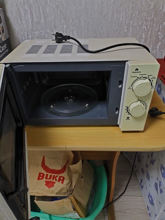 Продам Микроволновку