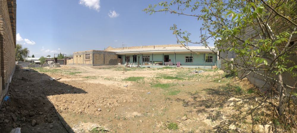 Урикзор махаллада 5 та 1.7 сотикдан ер майдони сотилади