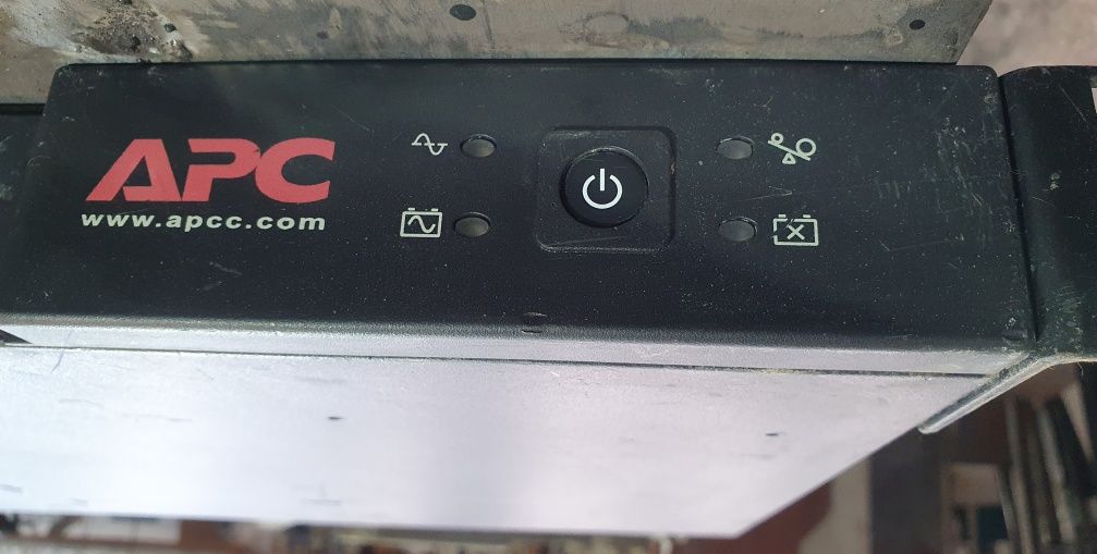 UPC APC PS4501 sursa neîntreruptibilă de curent / Cooler Sunon DP200A