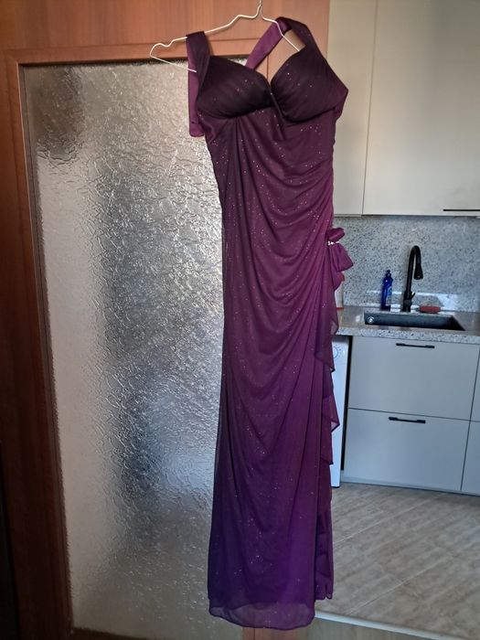 Дълга бална рокля