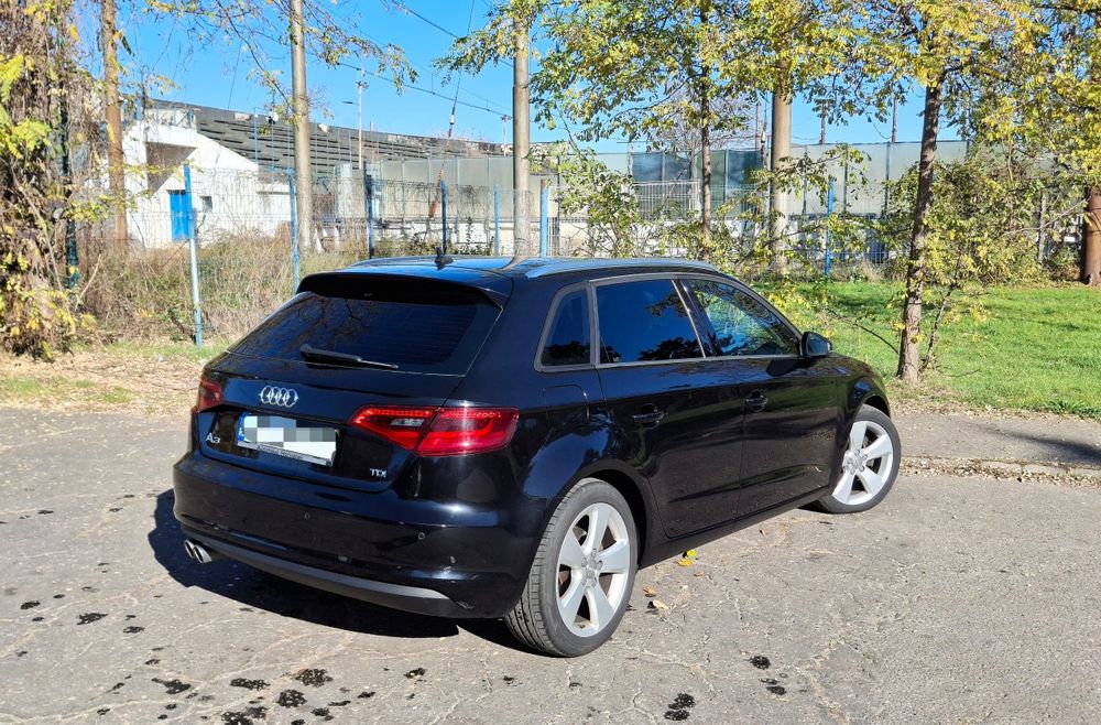 Audi A3  Hatchback_2014