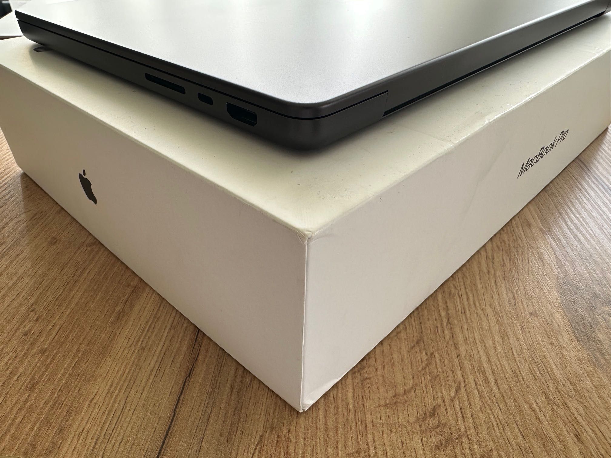 MacBook Pro 14" M3 PRO 11-CPU/14-GPU/18RAM/512SSD
