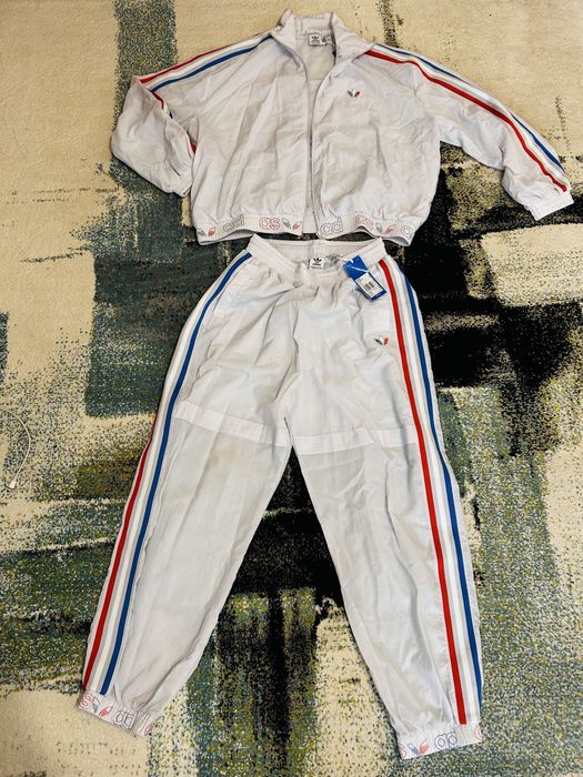 Trening Adidas marimea M dama