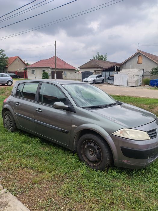 Vând Renault megane