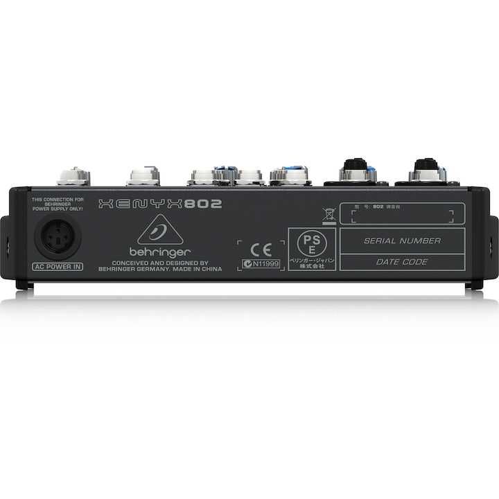 Behringer XENYX 802 миксер 8 входа с метален куфар Flightcase
