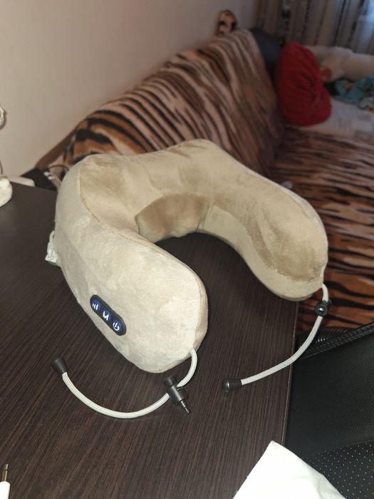 Perna masaj cervical și umeri .