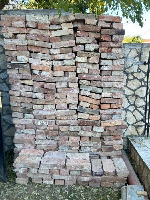 Vand caramida din demolari