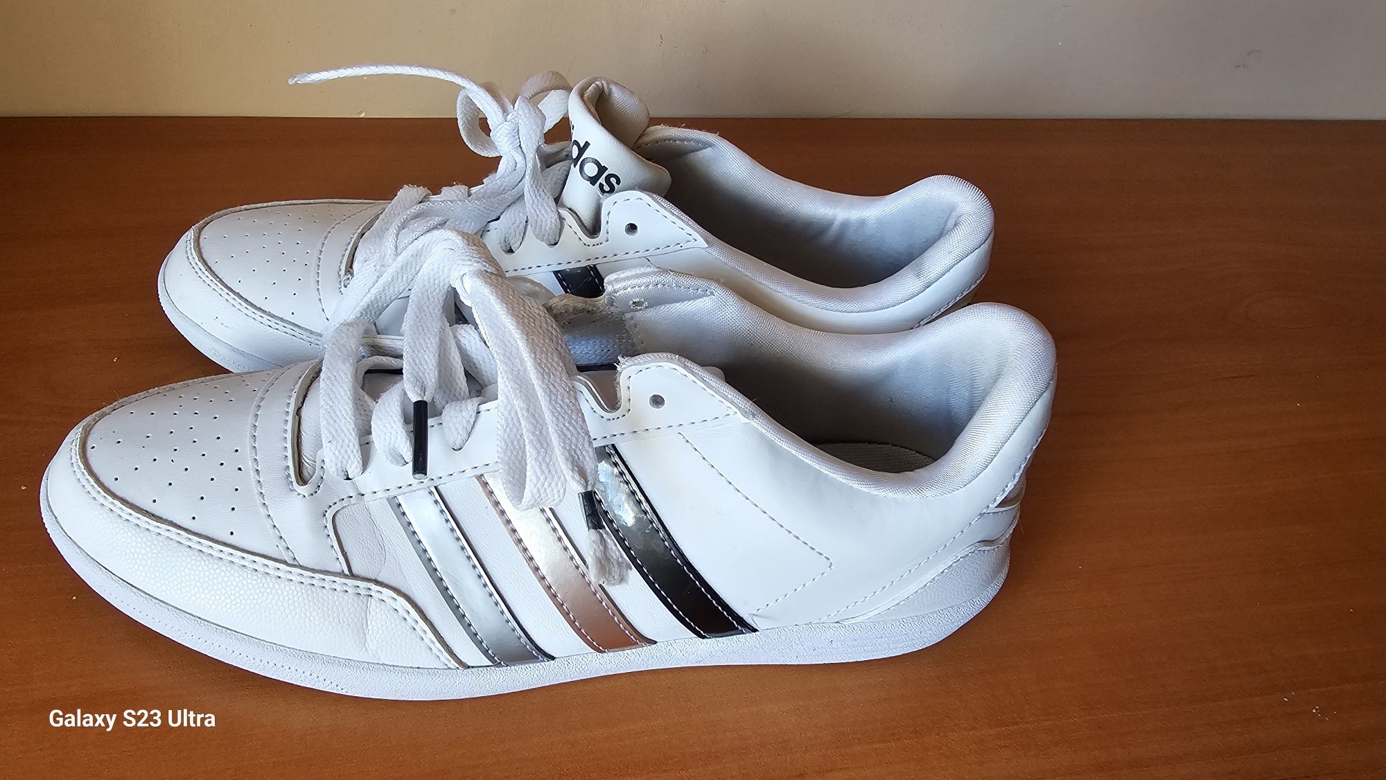 Маратонки Adidas