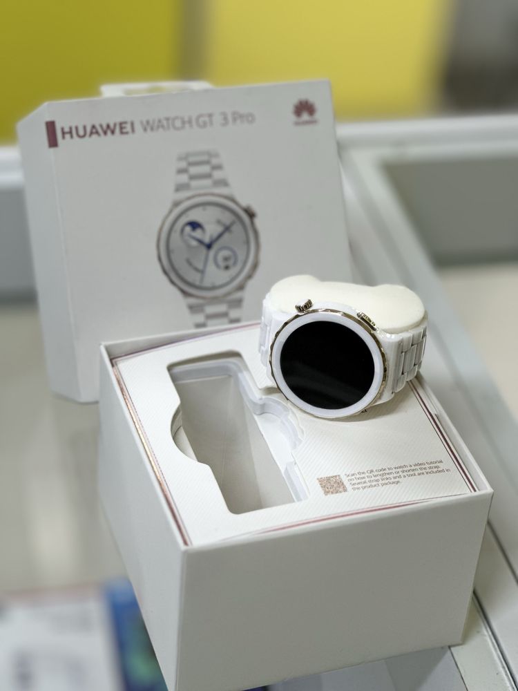 Huawei Watch GT 3 Pro – Ceramic Edition