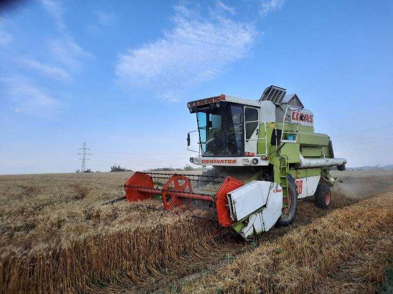 Claas Dominator 88 Maxi