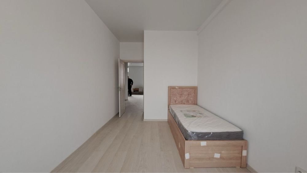 Срочно 3х комнатная ЖК Parkent Plaza не кто не жил с мебелью и технико